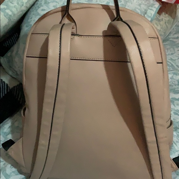 Backpack - Picture 2 of 3